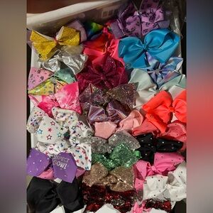 Jojo Siwa Bows (buy one)